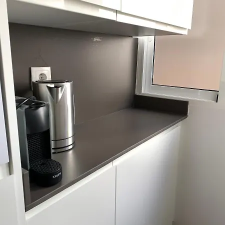 Guillem De Castro Apartment